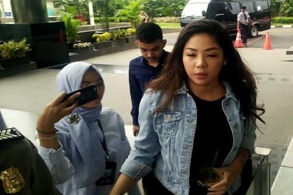  Putri Setya Novanto, Dwina Michaella, Diperiksa KPK