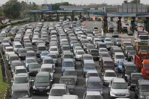  Libur Natal & Tahun Baru 2018: Gerbang Tol Cileunyi Jadi Tujuan Favorit