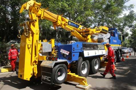  Dishub Semarang Akan Derek Mobil Parkir Sembarangan
