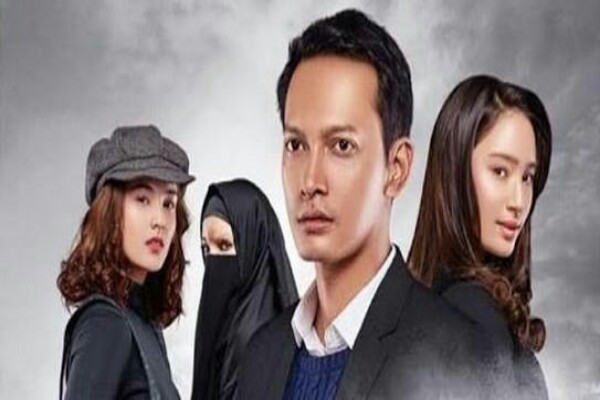  5 Hari Tayang, Film Ayat Ayat Cinta 2 Tembus 1 Juta Penonton