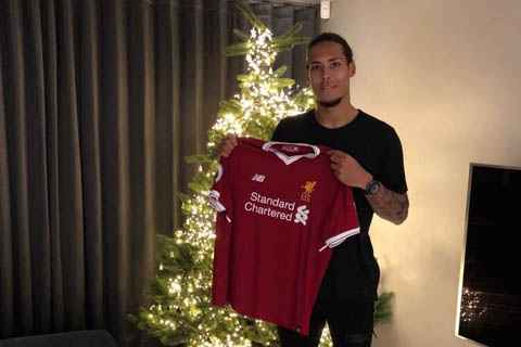  Pecahkan Rekor Transfer, Liverpool Datangkan Van Dijk