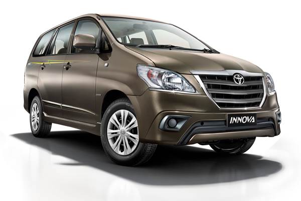  PASAR MOBIL 2017: Penjualan MPV Melaju, Toyota Innova Makin Dominan