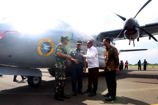  Serah Terima Pesawat Udara dan Helikopter