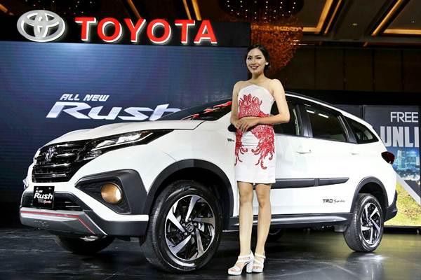  PENJUALAN MEDIUM SUV DI DAERAH : Astra Genjot Pangsa 