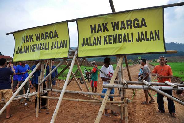  Warga Blokir Proyek Jalan Tol Batang-Semarang