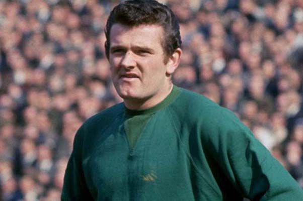  Babi Terbang, Mantan Kiper Legendaris Liverpool, Meninggal Dunia