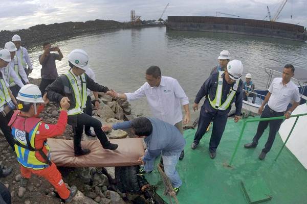  Tinjau Pembangunan Makassar New Port