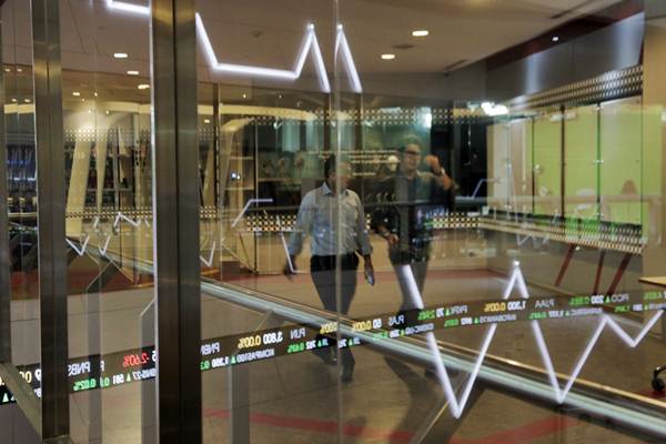  TOP GAINERS 15 JANUARI: Saham MBTO & FORU Melesat Lebih dari 34%