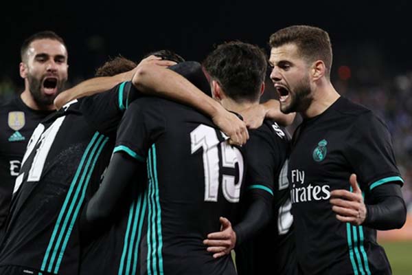 Para pemain Real Madrid merayakan gol ke gawang Leganes./Reuters-Susana Vera