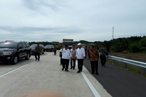 Ini yang Dikatakan Menteri BUMN Rini Soemarno saat Peresmian Jalan Tol di Lampung