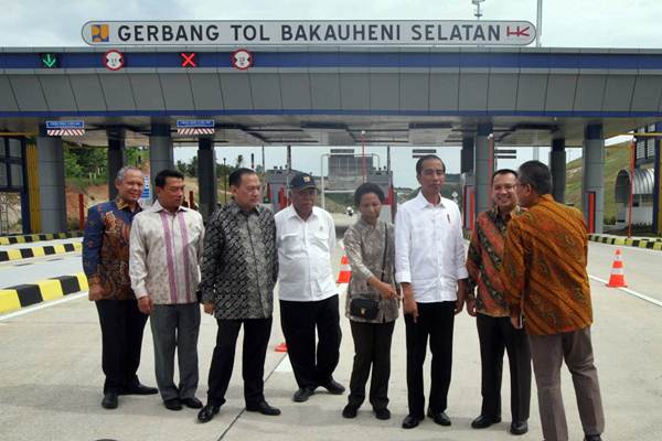  Presiden Jokowi Resmikan Jalan Tol Bakauheni-Terbanggi Besar