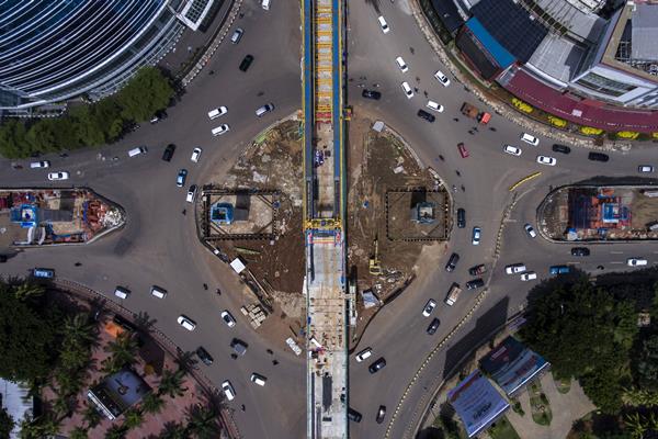  Beton LRT Roboh, Jakpro Investigasi Penyebab Kecelakaan 