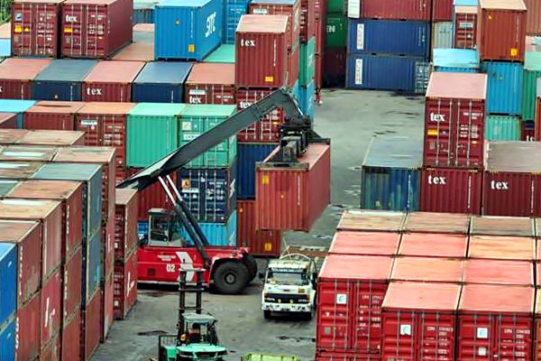  Dwelling Time di Tanjung Priok 4,9 Hari gara-gara Pembiaran Peti Kemas Longstay