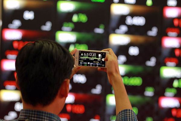  TRANSAKSI SAHAM 24 JANUARI: Asing Catat Net Sell Rp314,65 Miliar