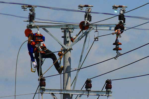  PLN Operasikan GI & SUTT 150 KV di Kalbar