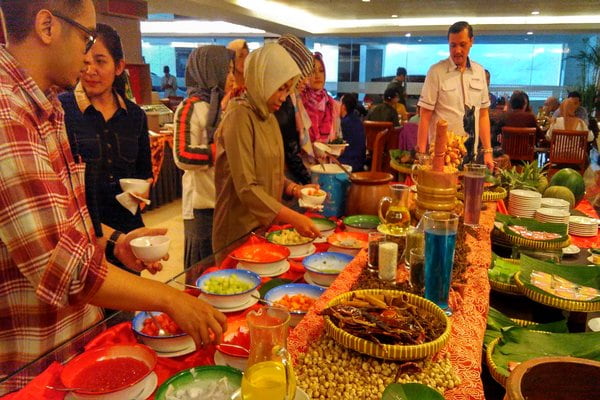  KULINER HOTEL, Kampoeng Dhaharan Dihadirkan The 101 Hotel Malang