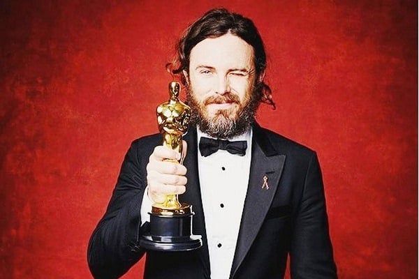  Hadapi Kasus Pelecehan Seksual, Adik Ben Affleck Mundur dari Presenter Oscar 2018