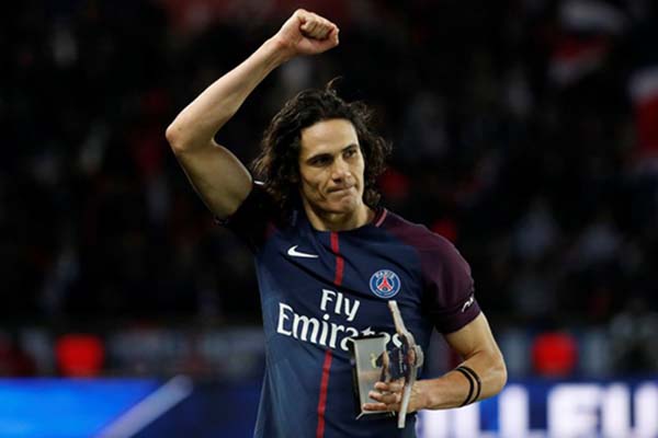  Hasil Liga Prancis: PSG Menang 4-0, Cavani Pecahkan Rekor Ibra