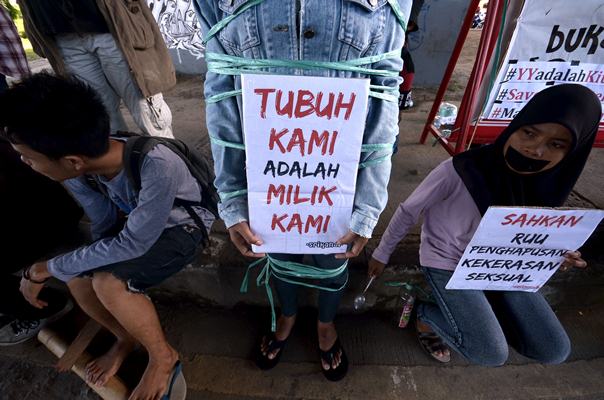  PERLINDUNGAN ANAK: Menutup Celah Kekerasan Seksual