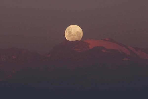  Ini Fase Penampakan Super Blue Blood Moon Mulai Pukul 18.48 WIB