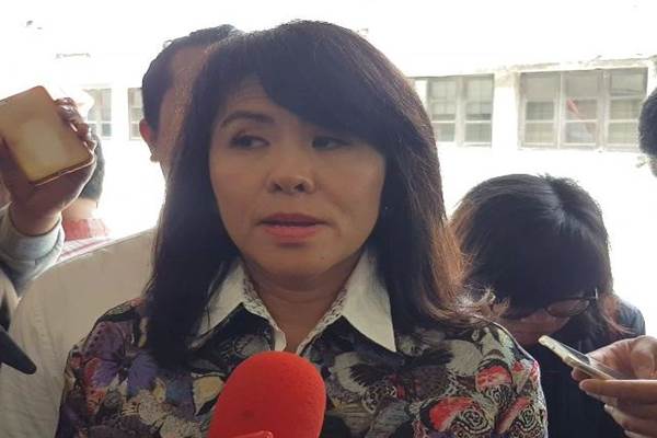  Jelang Sidang Cerai, Adik Ahok Datangi Veronica Tan   