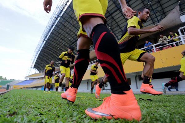  Prediksi Sriwijaya FC Vs Arema: Adam Alis Siap Hadapi Tekanan Aremania