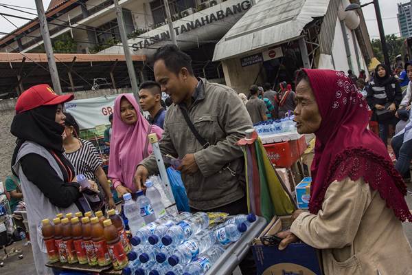  Pak Gubernur, Pedagang di Tanah Abang Bukan Hanya PKL!