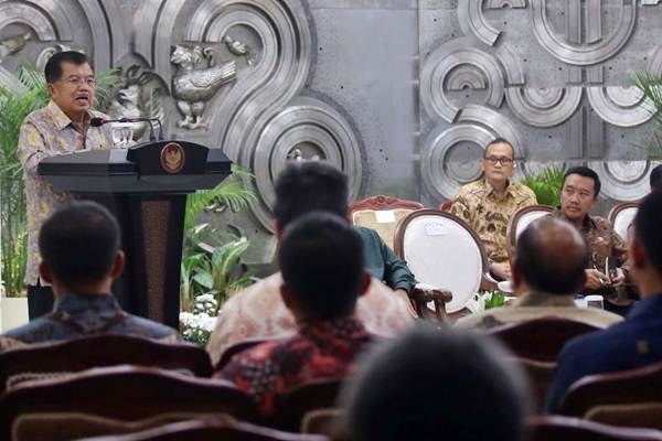  Wapres Kalla: SDA Maluku Harus Dinikmati Masyarakat Setempat 