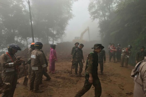  LONGSOR BOGOR: 1 Orang Meninggal Dunia