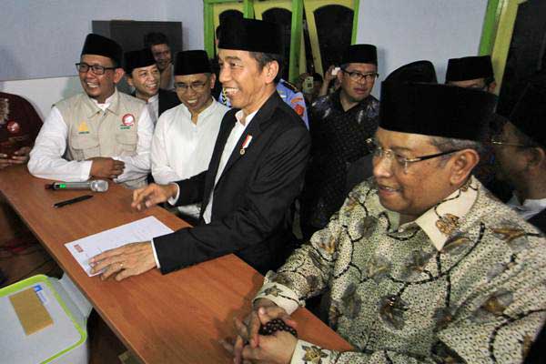  Jokowi: Indonesia Jangan Terjebak Jadi Konsumen Bisnis Syariah