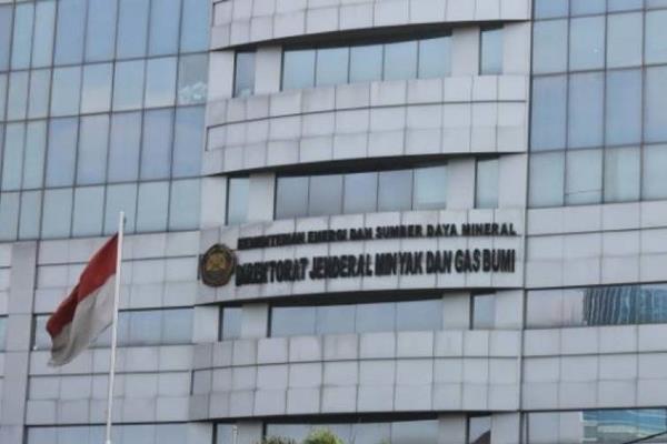  KABAR PASAR 6 FEBRUARI: Laju Konsumsi Bikin Cemas; 32 Aturan ESDM Dicabut
