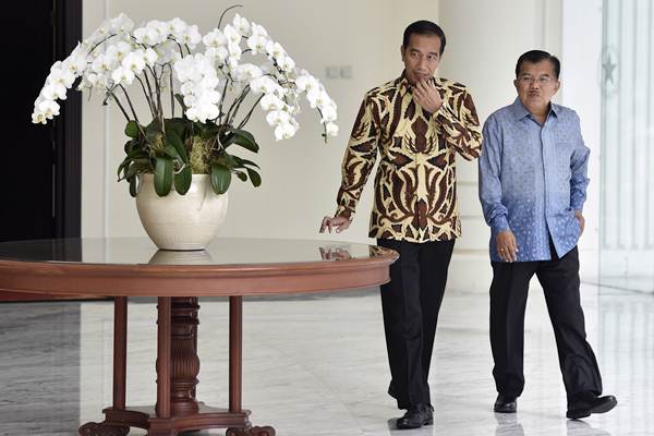  Presiden Jokowi Makan Siang Bersama Wapres Jusuf Kalla