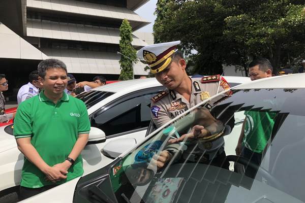  Grab Layani Penumpang Bandara Husein Sastranegara