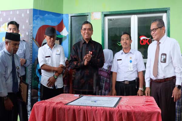  Kredit Produktif Bank Sulselbar Jangkau Nelayan Lewat Pola Klaster