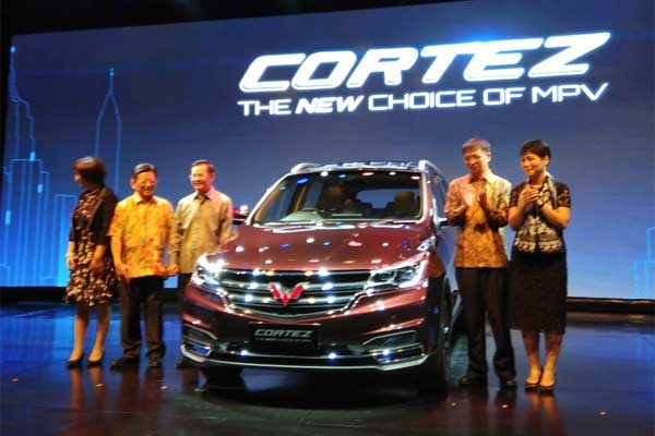  PASAR MOBIL : Wuling Pasang Target 30.000 Unit