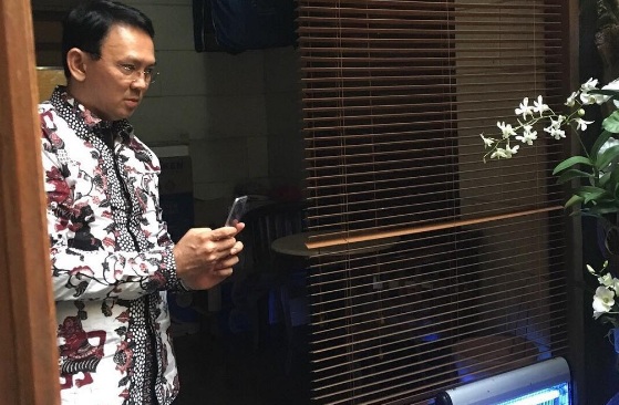  Ahok Tantang Julianto Agar Keluar Dari Persembunyiannya