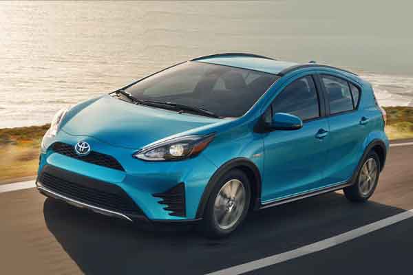  CHICAGO AUTO SHOW 2018: Prius C 2018 Tampil Lebih Segar