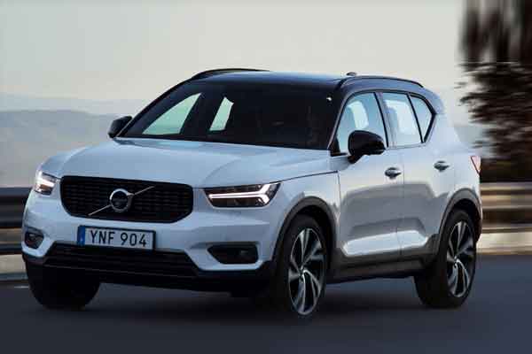  CHICAGO AUTO SHOW 2018: Volvo XC40 2019 Tampil Bergaya, Incar Kaum Muda