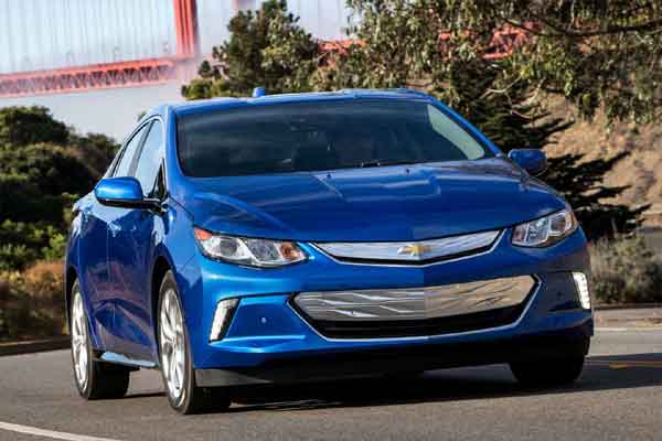  MOBIL LISTRIK: Chevrolet Volt 2018, Sedan Kompak Fitur Keselamatan Canggih