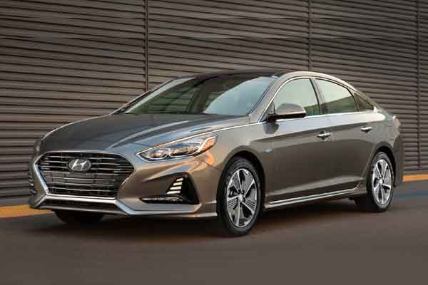  MOBIL LISTRIK: Hyundai Sonata 2018 Hibrida Memulai Debut Global