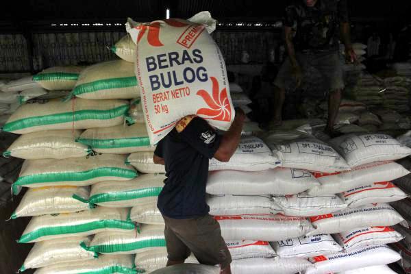  10.000 Ton Impor Beras Masuk Gudang Bulog