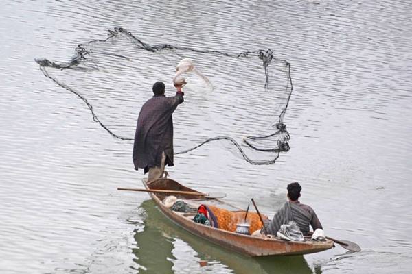  TEMPAT PELELANGAN IKAN: Regulasi Bentuk Koperasi Diharapkan Lekas Rampung