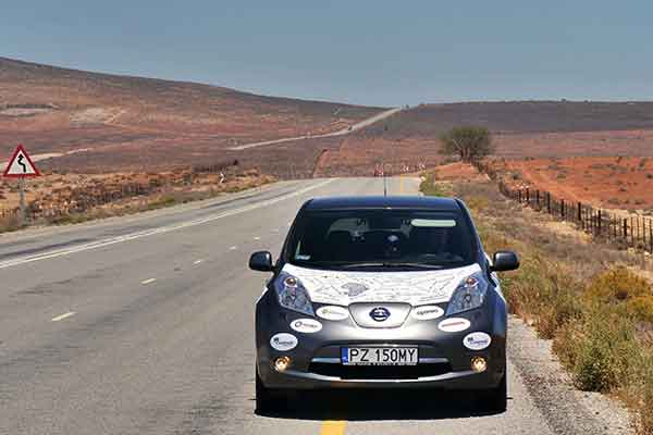  Nissan Leaf Jalani Ekspedisi Mobil Listrik Pertama di Afrika, Ini Tantangannya