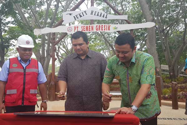  Semen Indonesia Sulap Eks Lahan Tambang untuk Wisata Taman