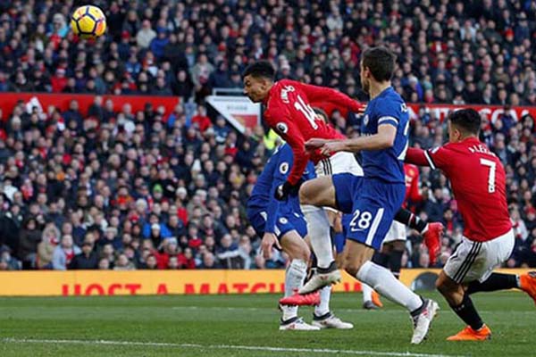  Hasil Liga Inggris: MU Gasak Chelsea, Spurs Libas Palace