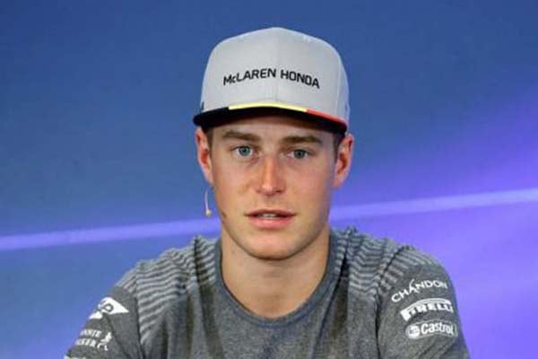  KFC Indonesia Sponsori Pebalap F1 Stoffel Vandoorne