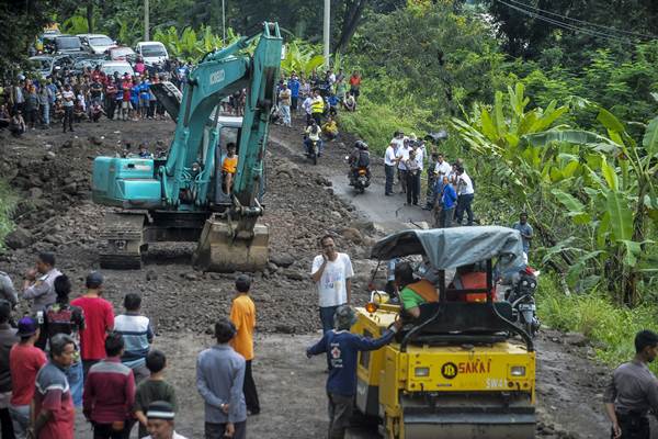  Biarkan Jalan Rusak, Pemerintah Pusat dan Daerah Bisa Kena Sanksi