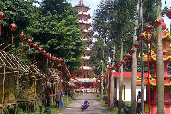  Cap Go Meh Pulau Kemaro : Legenda Cinta Pangeran China & Siti Fatimah