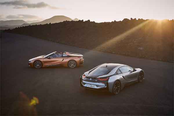  GIMS 2018: BMW i8 Roadster Coba Curi Perhatian