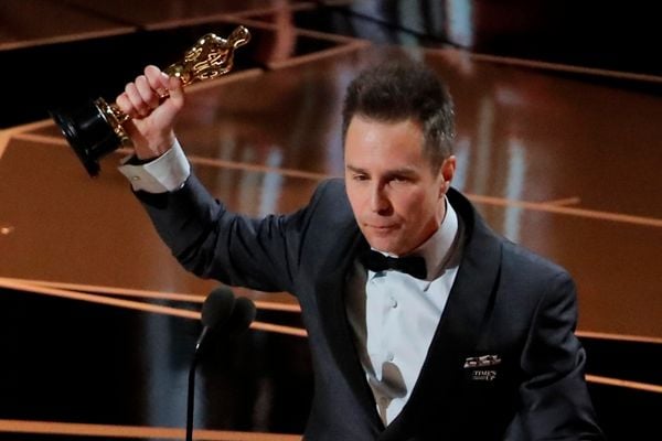  PIALA OSCAR 2018: Sam Rockwell Raih Penghargaan Aktor Pendukung Terbaik